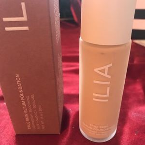ILIA True Skin Serum Foundation